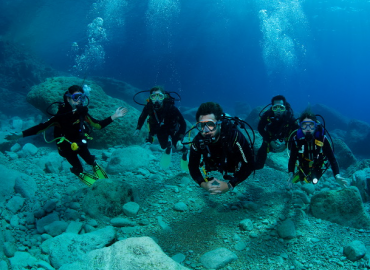 We are providing freshers diving training & placement